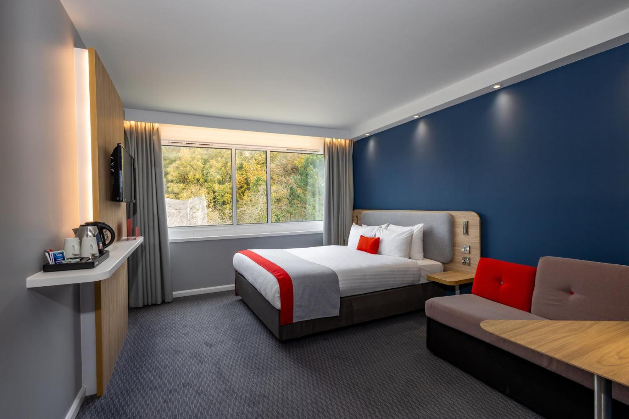 Holiday Inn Express Norwich By Ihg Drayton  Exterior photo